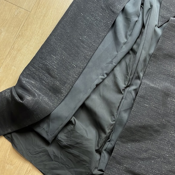 KAY UNGER OLYMPIA WALK THRU JUMPSUIT BLACK, SIZE 4. 0805 - Picture 7 of 7